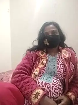 Hot Sweety02 online show from January 18, 2026, 1:26 pm