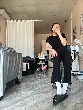 Chiipp69 online show from March 17, 2026, 6:50 am