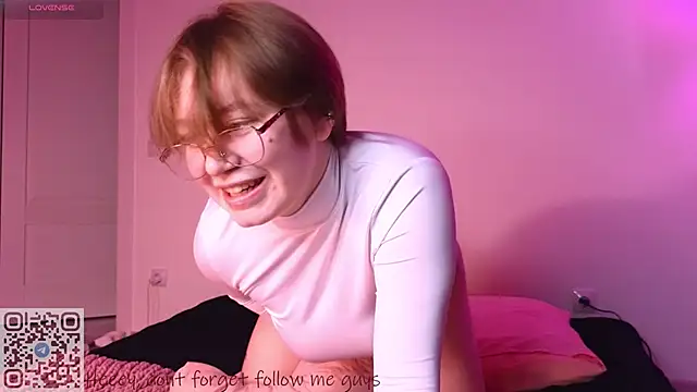 starsonthesky online show from April 13, 2026, 12:21 pm