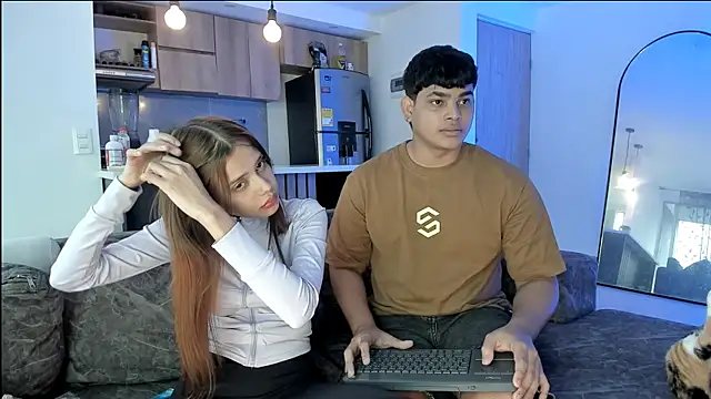 Nicole and thiago1 online show from January 10, 2026, 9:41 pm