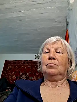 Snapshot of KlaudiaDarling chatting on April 21, 2026, 10:10 am KlaudiaDarling online show from April 21, 2026, 10:10 am