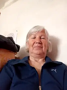 Snapshot of KlaudiaDarling chatting on May 6, 2026, 10:31 am KlaudiaDarling online show from May 6, 2026, 10:31 am