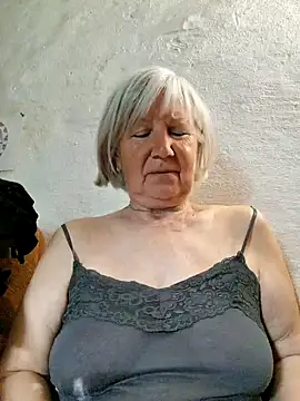 Snapshot of KlaudiaDarling chatting on May 21, 2026, 3:30 pm KlaudiaDarling online show from May 21, 2026, 3:30 pm