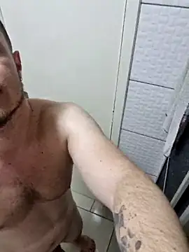 Snapshot of rubaoeu chatting on February 7, 2026, 10:46 pm rubaoeu online show from February 7, 2026, 10:46 pm