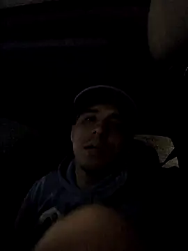 HoofedCylinder online show from April 3, 2026, 3:37 am