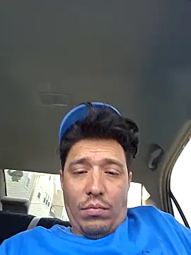 HoofedCylinder online show from April 14, 2026, 3:18 pm