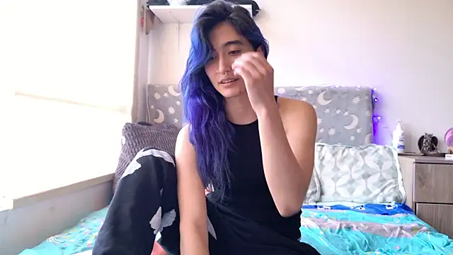 LunaisBack online show from February 20, 2026, 9:48 pm