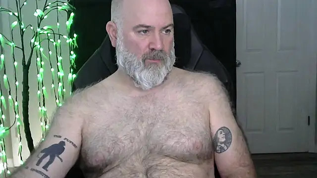 XJJ77x online show from March 4, 2026, 3:51 pm