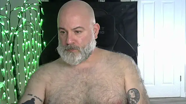 XJJ77x online show from April 12, 2026, 1:54 am