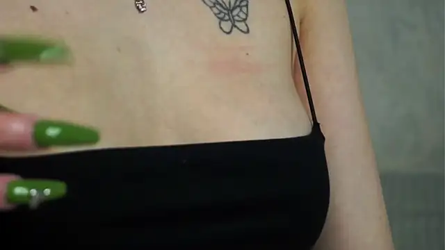 hexiir online show from April 13, 2026, 6:35 pm