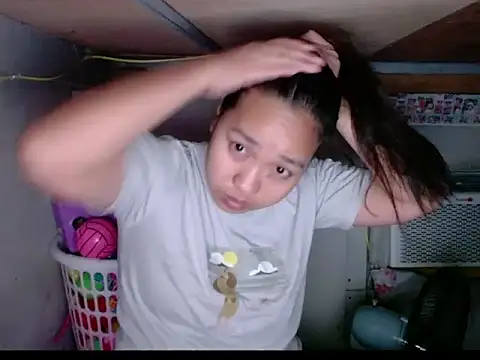 HottiesAsianAriane online show from May 19, 2026, 6:58 pm