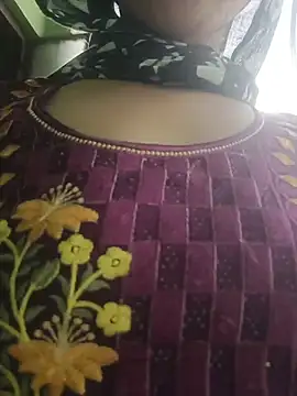 model simran online show from July 14, 2026, 11:38 am