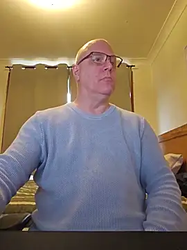 Snapshot of Nudist_Aussie_Daddy chatting on July 1, 2026, 1:40 am Nudist Aussie Daddy online show from July 1, 2026, 1:40 am