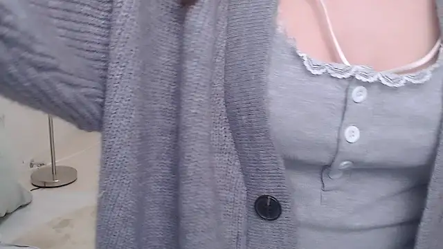 Snapshot of Sana_xxx chatting on February 3, 2026, 5:27 am Sana xxx online show from February 3, 2026, 5:27 am