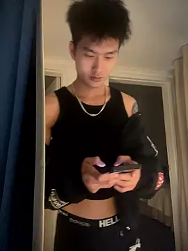 nanda108520 online show from January 19, 2026, 2:32 pm