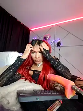 Isis Hot   online show from March 19, 2026, 11:47 am