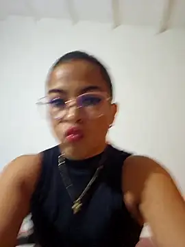 Daphne Grayy online show from February 8, 2026, 9:40 pm