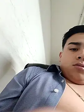 Yosoyelmismo-6737 online show from February 9, 2026, 11:53 pm