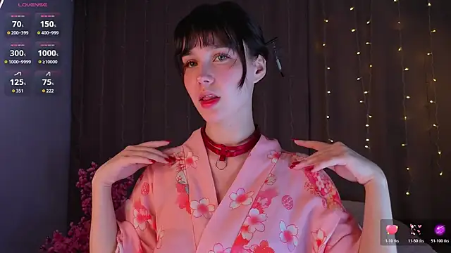 Snapshot of KiraYukimura chatting on February 7, 2026, 1:53 am KiraYukimura online show from February 7, 2026, 1:53 am