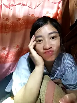 Snapshot of Hiniyk2 chatting on February 27, 2026, 5:18 am Hiniyk2 online show from February 27, 2026, 5:18 am