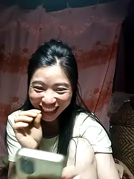 Snapshot of Hiniyk2 chatting on April 30, 2026, 1:06 pm Hiniyk2 online show from April 30, 2026, 1:06 pm