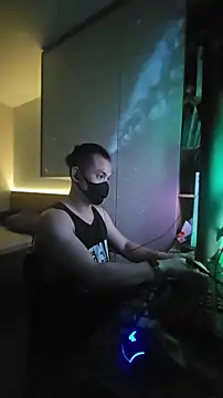 OnlyHand9x online show from March 8, 2026, 4:33 pm