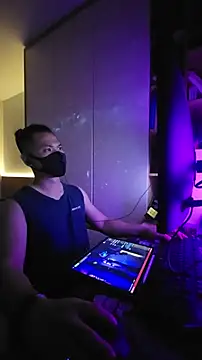 OnlyHand9x online show from March 29, 2026, 5:35 pm