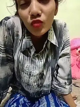 Honey lily-93 online show from June 10, 2026, 7:51 am