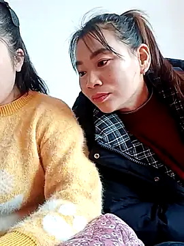 Snapshot of Faded_pink chatting on January 9, 2026, 2:14 am Faded pink online show from January 9, 2026, 2:14 am