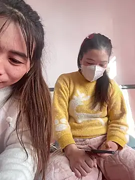 Snapshot of Faded_pink chatting on January 11, 2026, 1:54 am Faded pink online show from January 11, 2026, 1:54 am