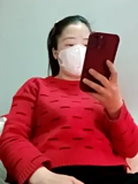 Snapshot of Faded_pink chatting on January 12, 2026, 2:33 pm Faded pink online show from January 12, 2026, 2:33 pm