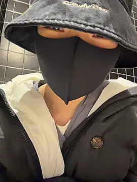 ZJbaby online show from March 6, 2026, 1:29 pm