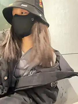 ZJbaby online show from March 16, 2026, 12:53 pm