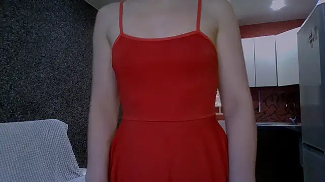 Amanda Luxe online show from February 7, 2026, 3:43 am