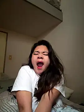 Allie 143 online show from January 10, 2026, 11:20 pm