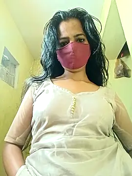 Namrta cute online show from February 22, 2026, 4:35 am