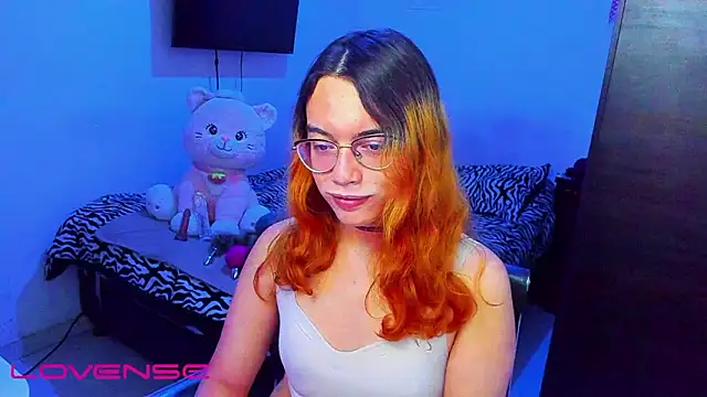 lillykittyyy online show from March 8, 2026, 3:10 am