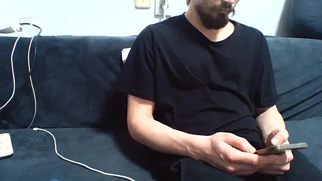 KaelNox online show from April 3, 2026, 6:11 am