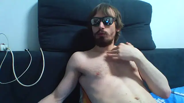 Snapshot of KaelNox chatting on July 19, 2026, 9:51 pm KaelNox online show from July 19, 2026, 9:51 pm