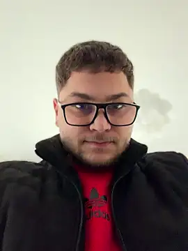 Snapshot of AquaSergei chatting on February 3, 2026, 1:05 pm AquaSergei online show from February 3, 2026, 1:05 pm