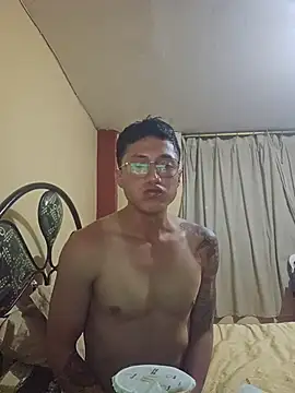 Xavlex0803 online show from April 13, 2026, 12:49 am