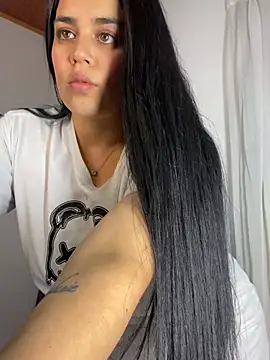 sophyy white online show from July 1, 2026, 5:31 am