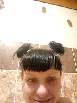 Snapshot of DebbieWhite chatting on January 16, 2026, 10:30 am DebbieWhite online show from January 16, 2026, 10:30 am