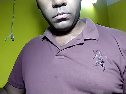 Snapshot of Lucky___05 chatting on March 7, 2026, 8:00 am Lucky 05 online show from March 7, 2026, 8:00 am