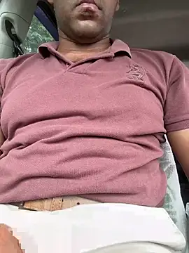 Snapshot of Lucky___05 chatting on April 9, 2026, 6:41 am Lucky 05 online show from April 9, 2026, 6:41 am