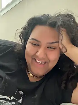 Angeliccreamyrican online show from February 10, 2026, 6:01 pm