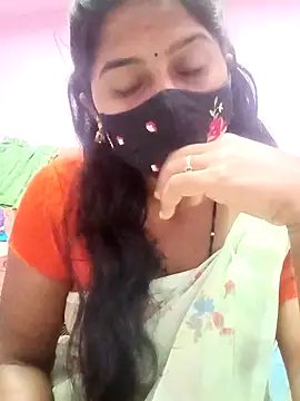 Tamil Hot Anu online show from April 2, 2026, 8:39 pm