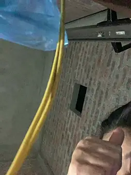 donaaa2 online show from February 16, 2026, 2:35 pm