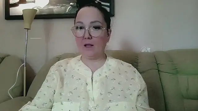 Snapshot of infinity_loveliness chatting on June 17, 2026, 7:22 am infinity loveliness online show from June 17, 2026, 7:22 am