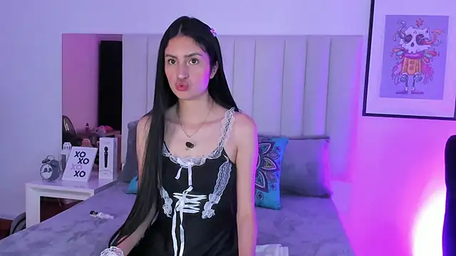 soffy hilltom online show from February 10, 2026, 11:36 am